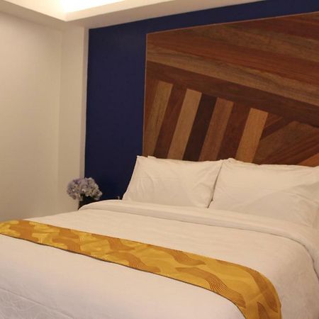 Oyo 609 G Executive Hotel And Spa Boracay Manoc-Manoc Eksteriør bilde