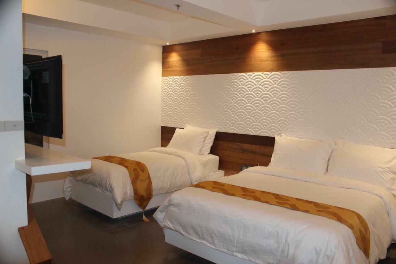 Oyo 609 G Executive Hotel And Spa Boracay Manoc-Manoc Eksteriør bilde