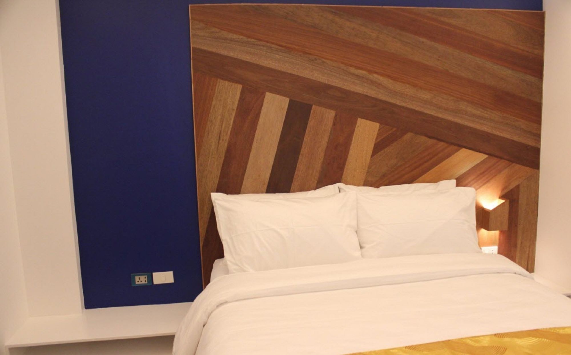 Oyo 609 G Executive Hotel And Spa Boracay Manoc-Manoc Eksteriør bilde