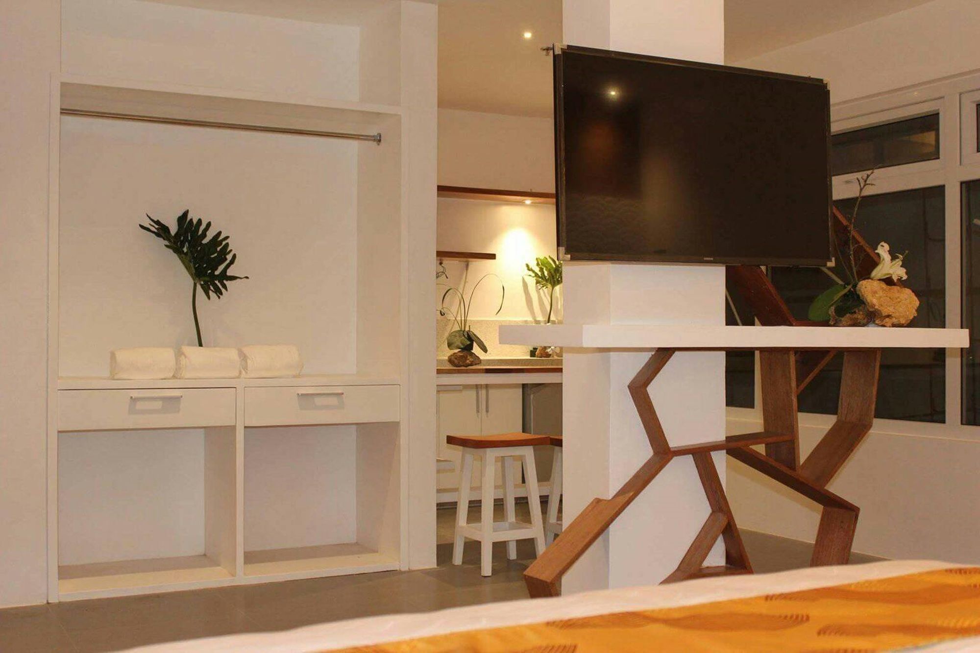 Oyo 609 G Executive Hotel And Spa Boracay Manoc-Manoc Eksteriør bilde